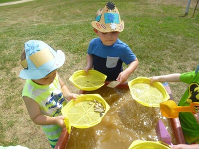 Sandlot---BirthdayParties---Sifting